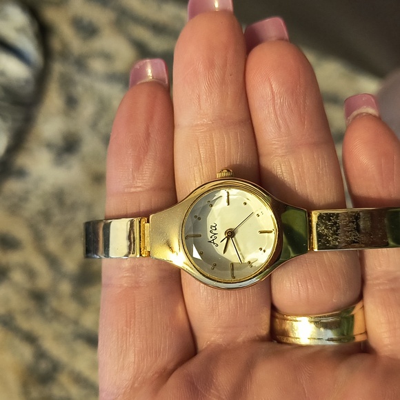 Resale watch lot - Picture 13 of 16